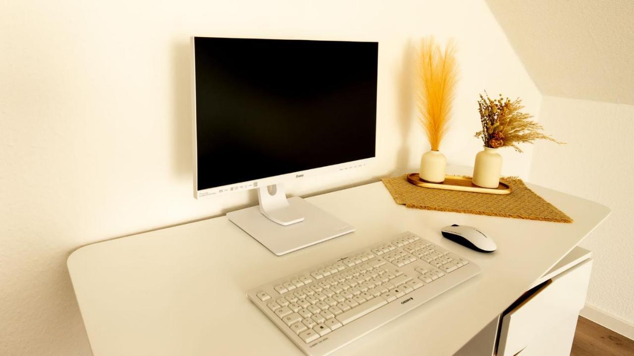 3,5-Zimmer Inkl Arbeitsplatz, Wlan & Free Netflix, Amazon-Free Parken Vollausgestattete Wohnung, 24H Check In Hamm  Εξωτερικό φωτογραφία