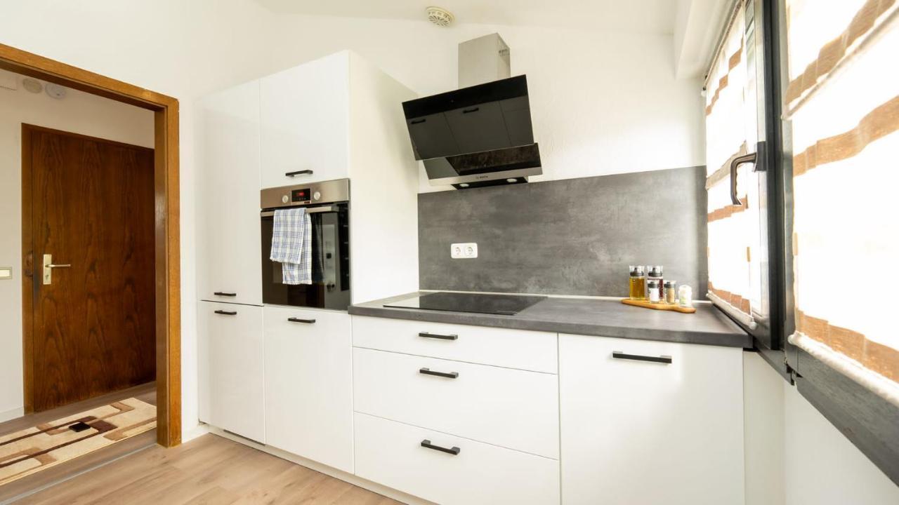 3,5-Zimmer Inkl Arbeitsplatz, Wlan & Free Netflix, Amazon-Free Parken Vollausgestattete Wohnung, 24H Check In Hamm  Εξωτερικό φωτογραφία
