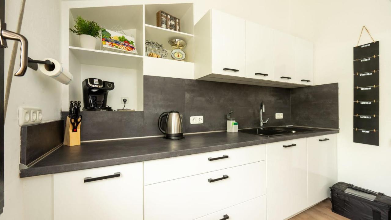 3,5-Zimmer Inkl Arbeitsplatz, Wlan & Free Netflix, Amazon-Free Parken Vollausgestattete Wohnung, 24H Check In Hamm  Εξωτερικό φωτογραφία